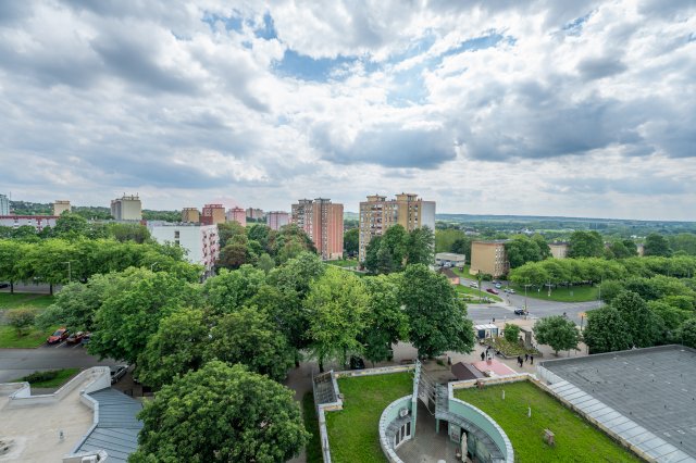 Eladó panellakás, Pécsett 41.9 M Ft, 2 szobás