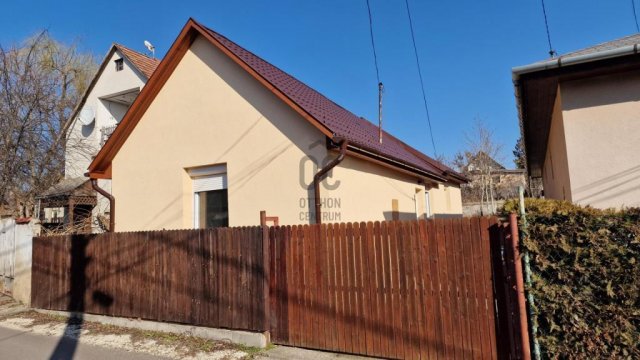 Eladó családi ház, Gyálon 59.9 M Ft, 3 szobás