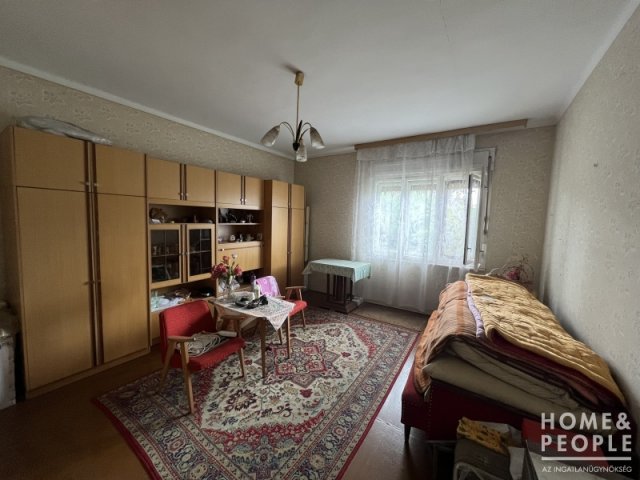 Eladó családi ház, Sándorfalván 63.2 M Ft, 3 szobás