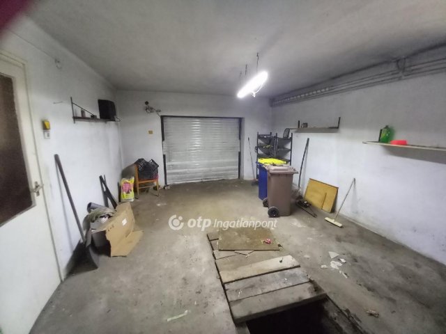 Eladó családi ház, Egyházasdengelegen 25 M Ft, 2+1 szobás
