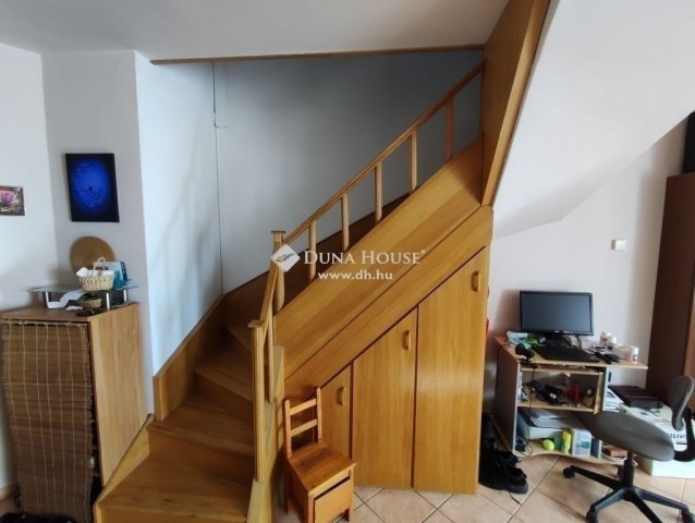 Eladó téglalakás, Budapesten, XVIII. kerületben 79.9 M Ft