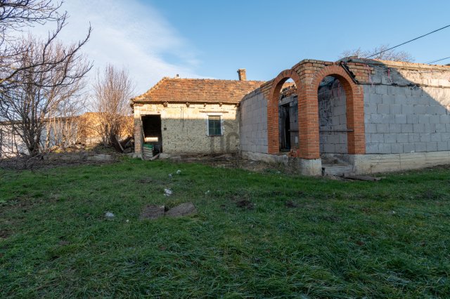 Eladó családi ház, Lepsényben 17.5 M Ft, 2 szobás