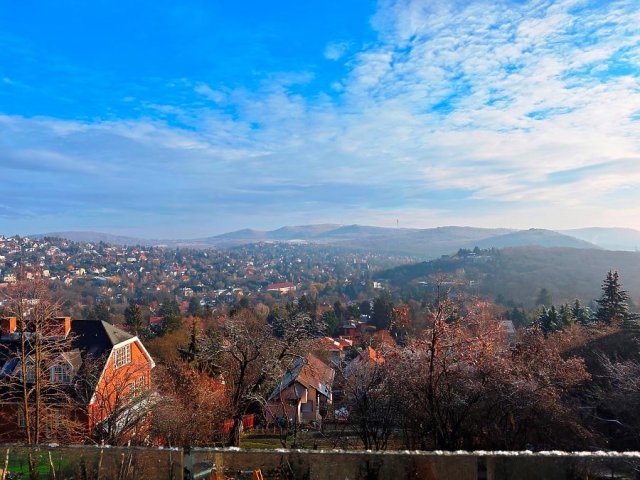 Eladó ikerház, Budapesten, II. kerületben 339 M Ft, 3+1 szobás