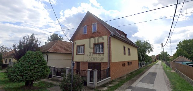 Eladó családi ház, Vácszentlászlón 74.99 M Ft, 7 szobás