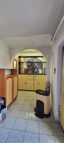 Eladó családi ház, Gombán 36 M Ft, 2 szobás