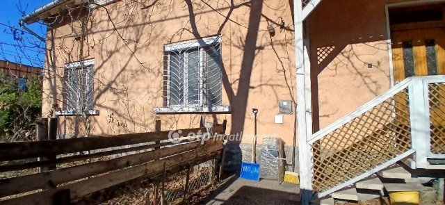 Eladó téglalakás, Budapesten, XVI. kerületben 64.9 M Ft