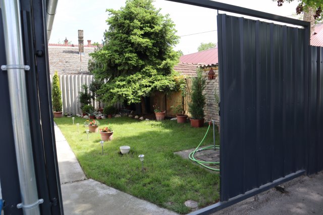 Eladó családi ház, Kecskeméten 35 M Ft, 2 szobás