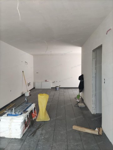Eladó téglalakás, Fóton 84.5 M Ft, 1+3 szobás