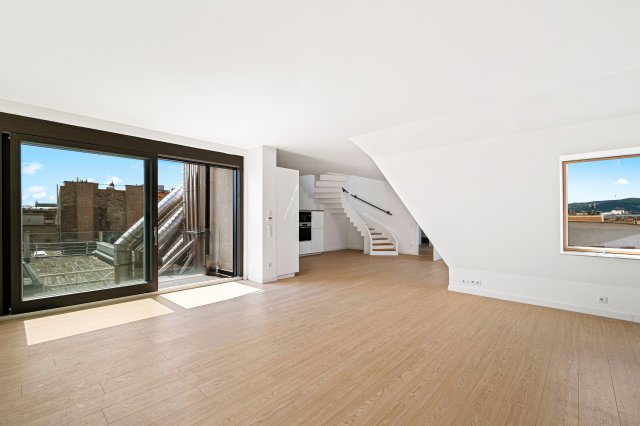 Eladó téglalakás, Budapesten, VI. kerületben 343.4 M Ft