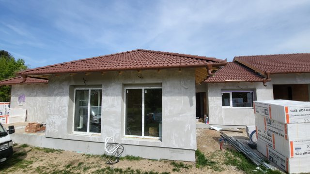 Eladó ikerház, Érden 90 M Ft, 4 szobás / költözzbe.hu