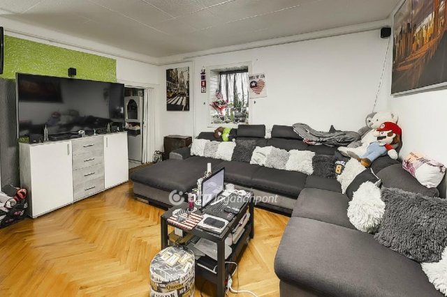 Eladó családi ház, Pétervásárán 19.5 M Ft, 4 szobás