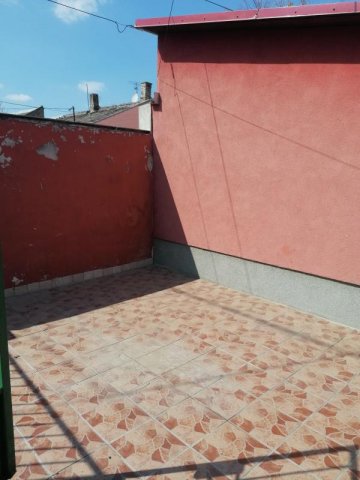 Eladó családi ház, Budapesten, XX. kerületben 36.9 M Ft