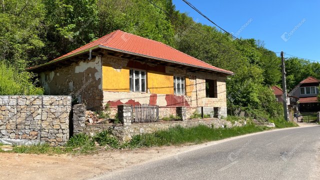 Eladó családi ház, Miskolcon 14.9 M Ft, 3 szobás