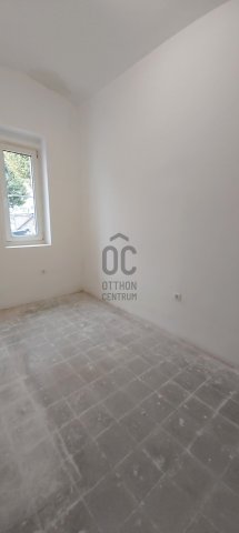 Eladó ipari ingatlan, Pécsett 105 M Ft / költözzbe.hu