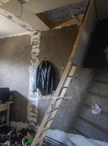 Eladó családi ház, Fegyverneken 13.99 M Ft, 3 szobás