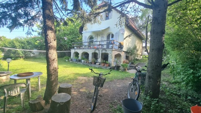 Eladó családi ház, Nagykovácsiban, Bakony utcában 135 M Ft
