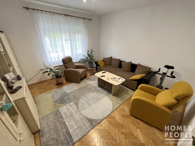 Eladó családi ház, Algyőn 74.999 M Ft, 2+1 szobás