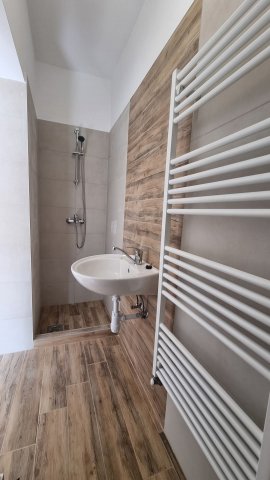 Eladó téglalakás, Nyíregyházán 33.5 M Ft, 1+1 szobás