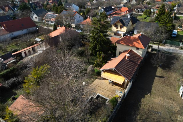 Eladó családi ház, Biatorbágyon 194.5 M Ft, 5 szobás