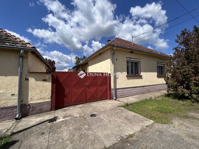 Eladó családi ház, Vaskúton 19.99 M Ft, 3 szobás