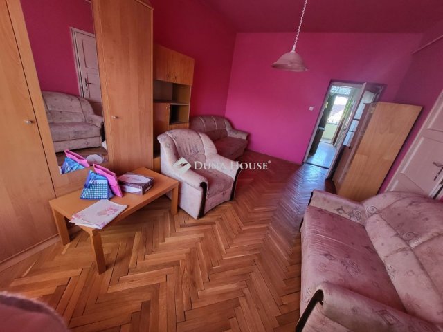 Kiadó téglalakás, albérlet, Vácon 180 E Ft / hó, 2 szobás
