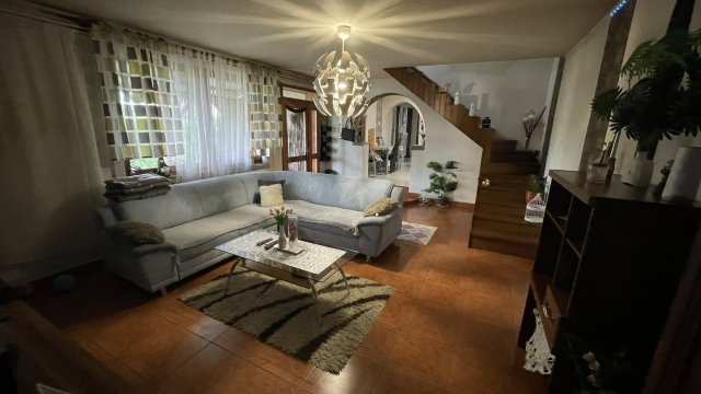 Eladó családi ház, Szepetneken 32 M Ft, 5 szobás