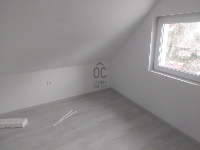 Eladó családi ház, Martonvásáron 40 M Ft, 3 szobás