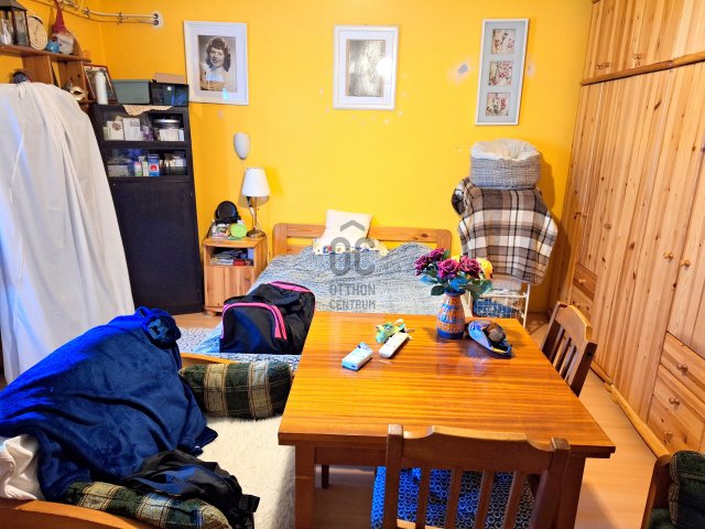 Eladó családi ház, Budapesten, XVII. kerületben 65 M Ft