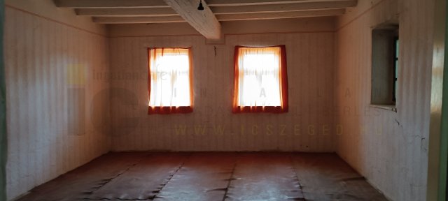 Eladó családi ház, Sándorfalván 25.5 M Ft, 3 szobás