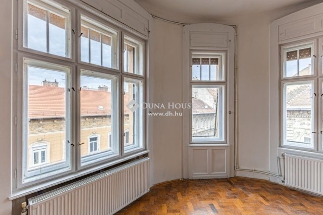 Eladó téglalakás, Budapesten, VII. kerületben 87.5 M Ft