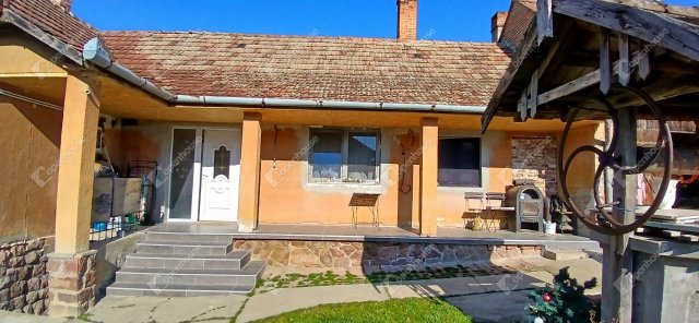 Eladó családi ház, Baktüttösön 29.9 M Ft, 3 szobás