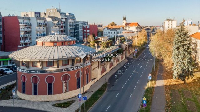 Eladó hotel, Zalaegerszegen 230 M Ft, 10 szobás