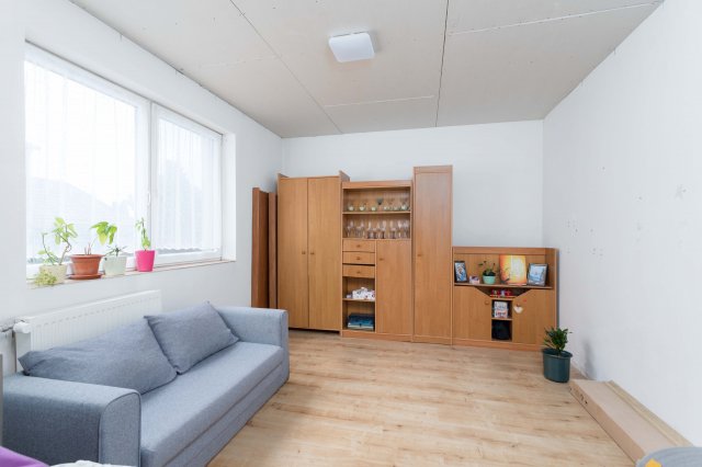 Eladó családi ház, Bezenyén 47.9 M Ft, 3 szobás