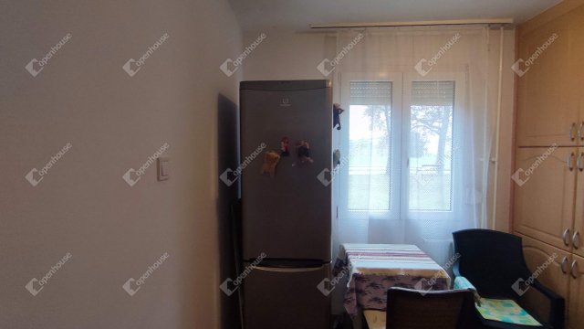 Eladó téglalakás, Nagykanizsán 29.9 M Ft, 3 szobás