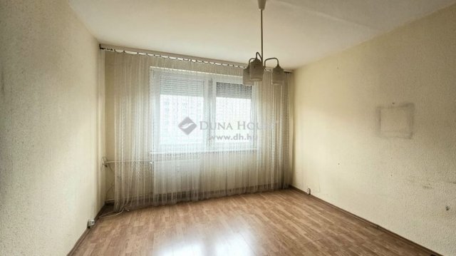 Eladó panellakás, Budapesten, XV. kerületben 51 M Ft, 2 szobás