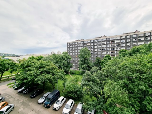 Eladó panellakás, Budapesten, XI. kerületben 64.8 M Ft, 2 szobás