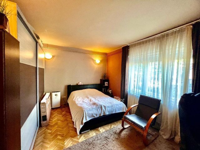 Eladó téglalakás, Budapesten, XX. kerületben 48.5 M Ft, 2 szobás