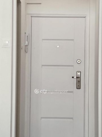 Eladó panellakás, Budapesten, XXI. kerületben 59 M Ft, 2+1 szobás
