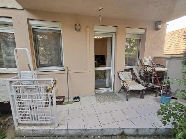 Kiadó téglalakás, albérlet, Budapesten, XV. kerületben