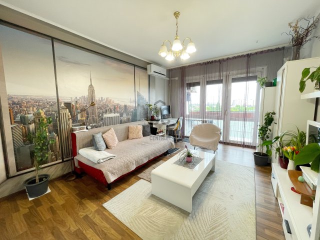 Eladó panellakás, Budapesten, XV. kerületben 65.99 M Ft, 3 szobás
