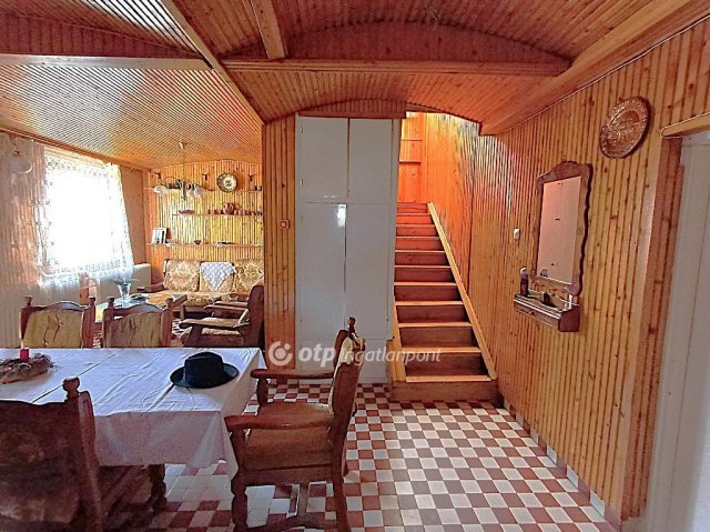 Eladó családi ház, Baktalórántházán 34.9 M Ft, 6 szobás