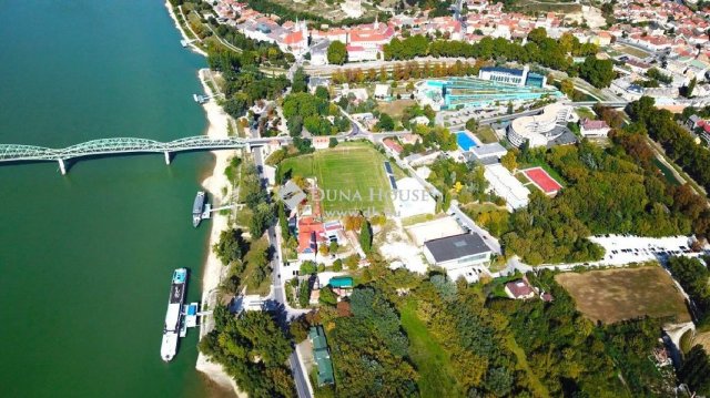 Eladó ipari ingatlan, Esztergomban 88 M Ft / költözzbe.hu