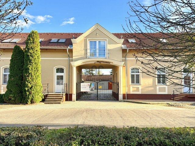 Eladó hotel, Gyomaendrődön 250 M Ft / költözzbe.hu