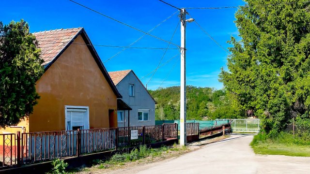Eladó családi ház, Ságváron 30 M Ft, 3 szobás