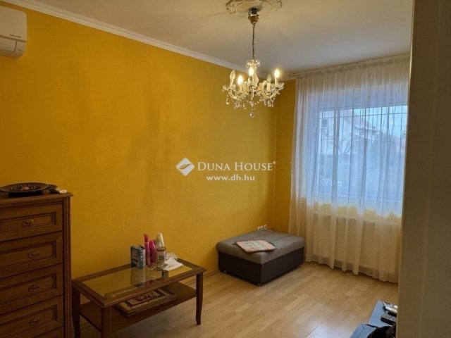 Eladó családi ház, Fóton 199.9 M Ft, 4 szobás