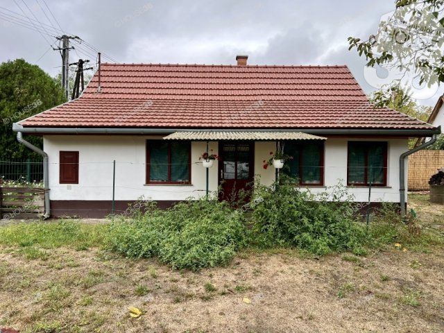 Eladó mezogazdasagi ingatlan, Fülöpjakabon 15.9 M Ft, 3 szobás