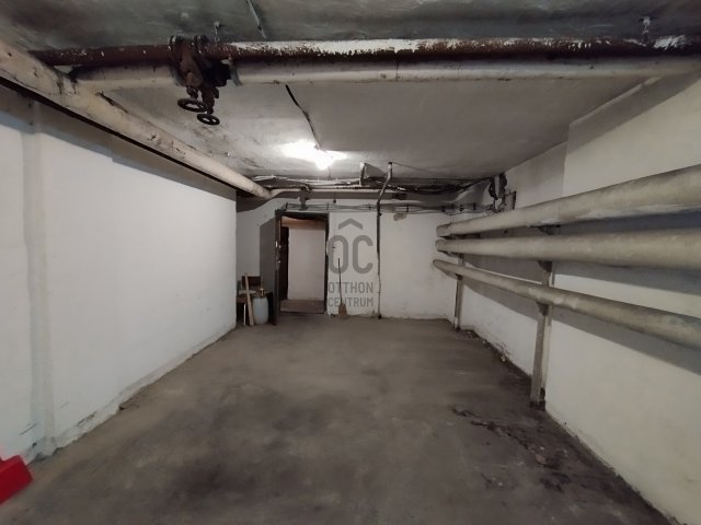 Eladó ipari ingatlan, Budapesten, XIII. kerületben 11.9 M Ft