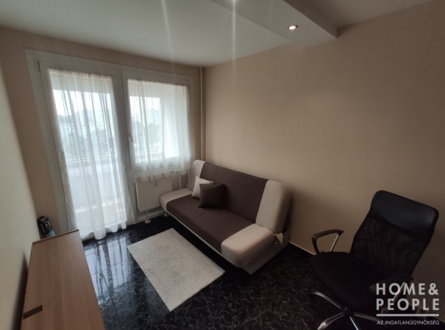 Kiadó téglalakás, albérlet, Szegeden 180 E Ft / hó, 1+1 szobás