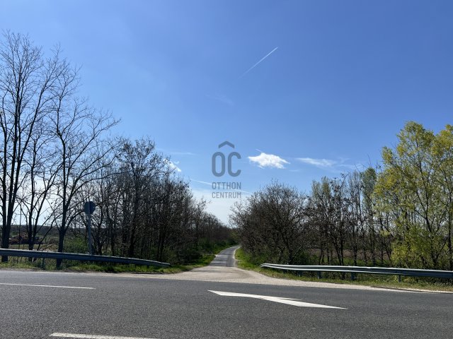 Eladó telek, Balatonőszödön 100 M Ft / költözzbe.hu