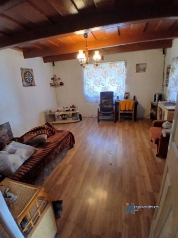 Eladó családi ház, Galgahévízen 19 M Ft, 3 szobás